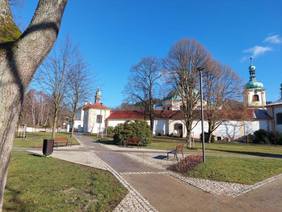 Apartmany U Marianske Kaple Česká Kamenice Екстериор снимка